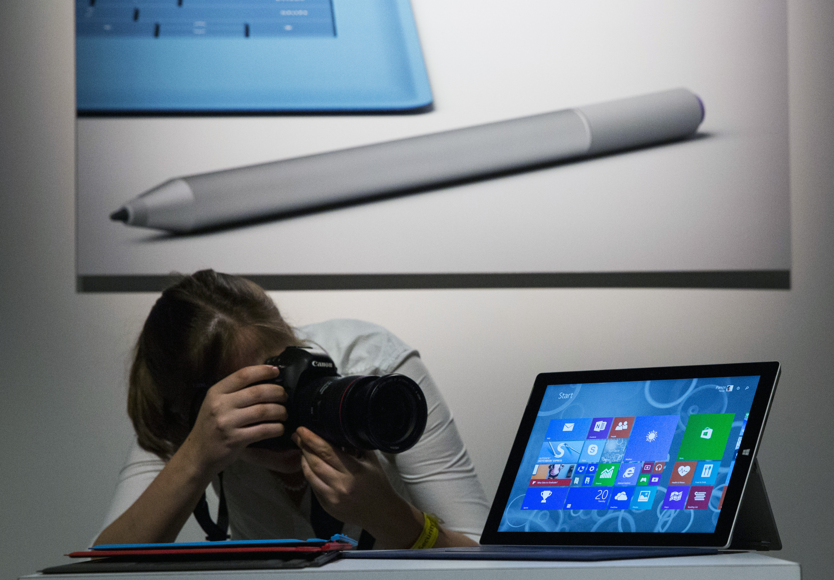 Microsoft unveils Surface Pro 4 at hardware event, ships October 26