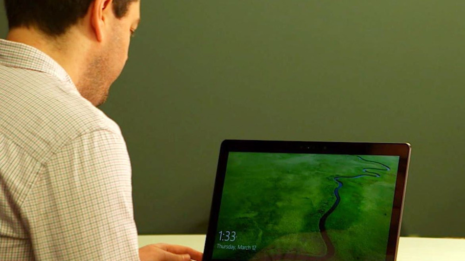 Microsoft releases Windows 10 developer tools to Windows Insiders
