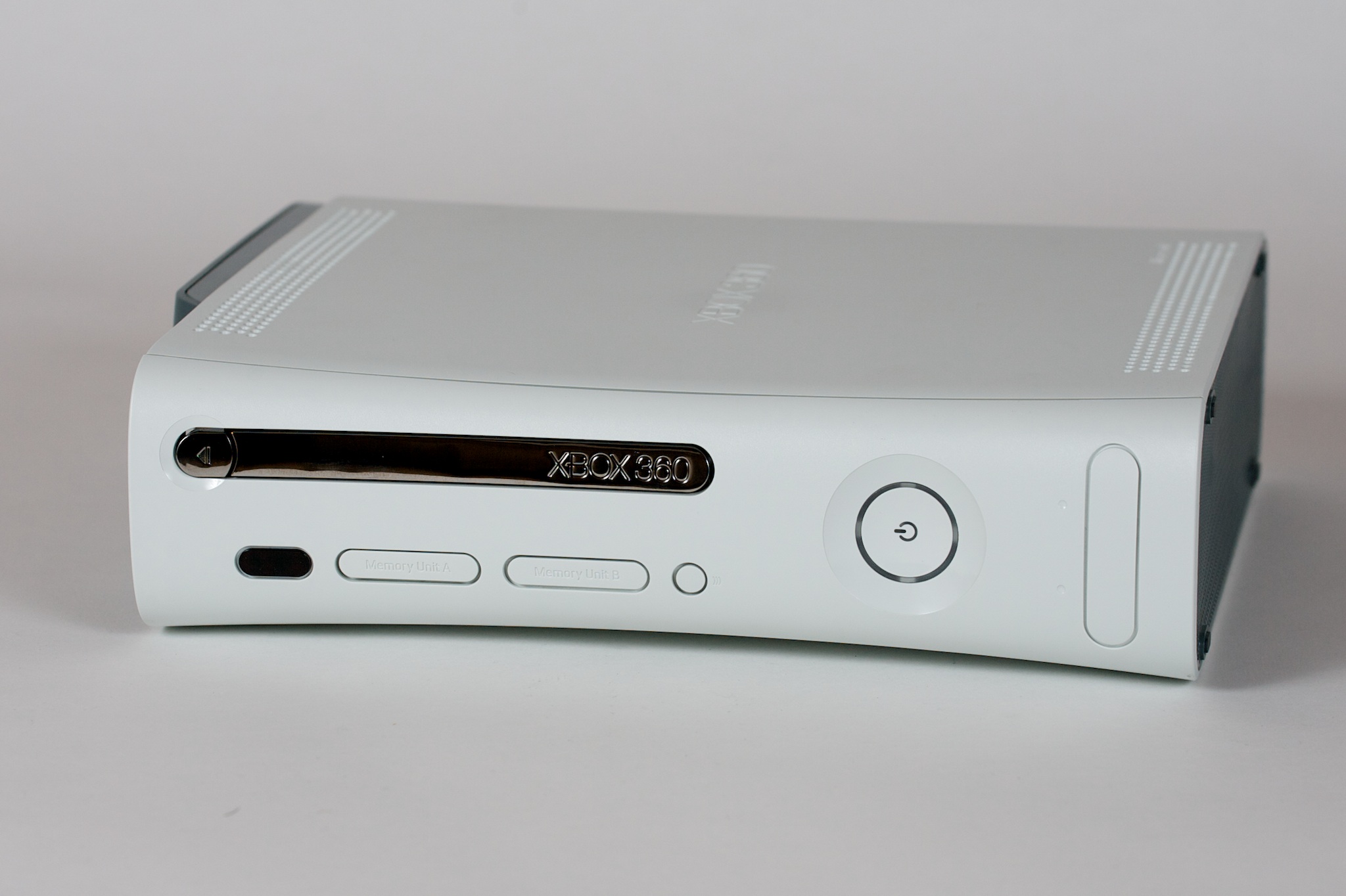 Microsoft might remove region lock from digital Xbox 360 games soon