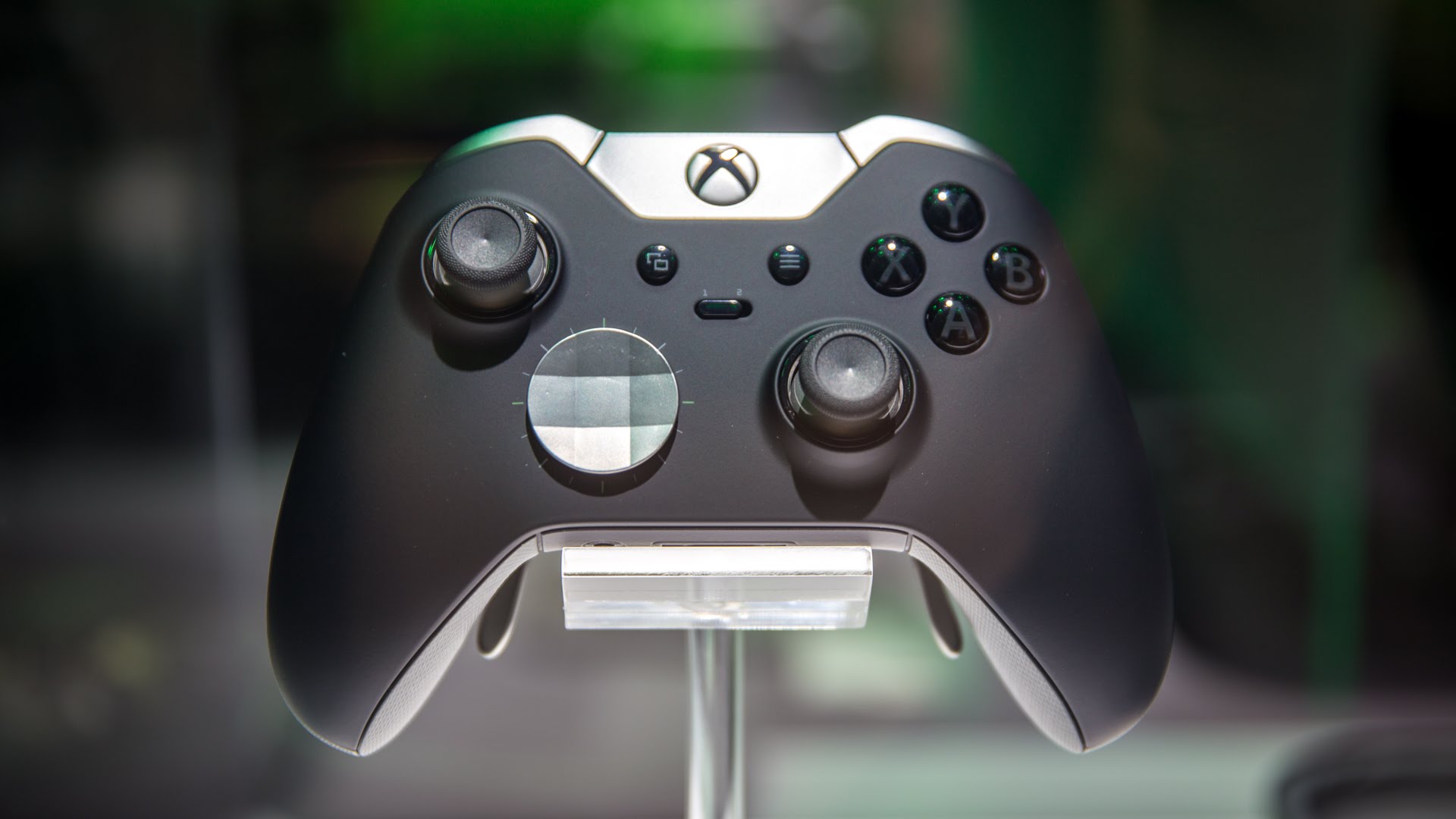 GIVEAWAY: Xbox Elite Wireless Controller
